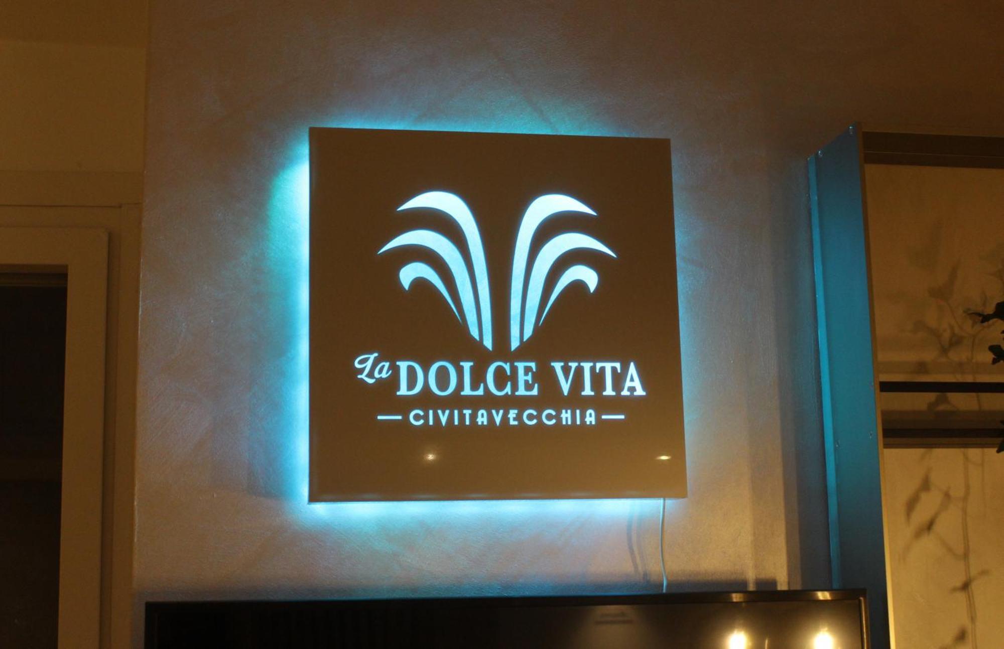 La Dolce Vita Civitavecchia Exterior foto